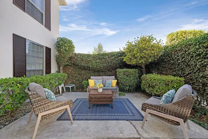 1945 Mount Vernon Court 3, Mountain View, California 94040