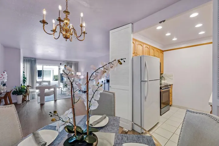 1945 Mount Vernon Court 3, Mountain View, California 94040