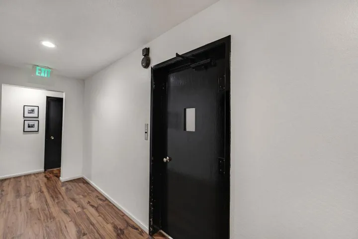 1945 Mount Vernon Court 3, Mountain View, California 94040