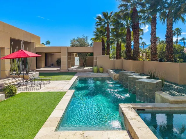 10-web-or-mls-JBTurnberry_OPMG_0326_010