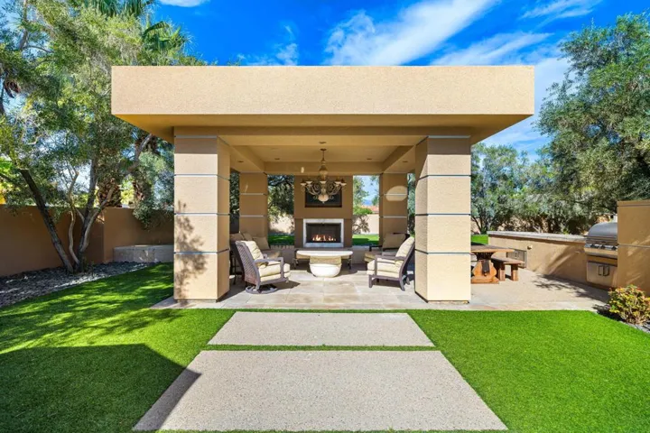 38-web-or-mls-JBTurnberry_OPMG_0326_038