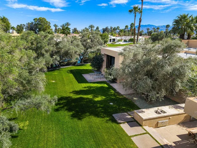11-web-or-mls-JBTurnberry_OPMG_0326_011