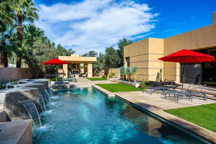 32-web-or-mls-JBTurnberry_OPMG_0326_032