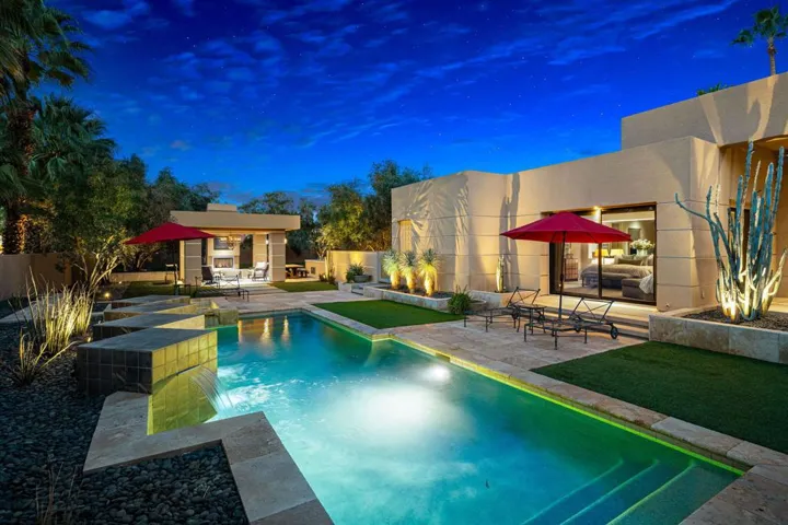 124-web-or-mls-JBTurnberry_OPMG_0326_124