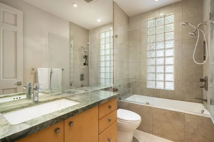 97-web-or-mls-JBTurnberry_OPMG_0326_097