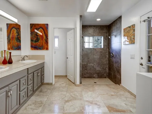 26-68670 Sharpless Road-26