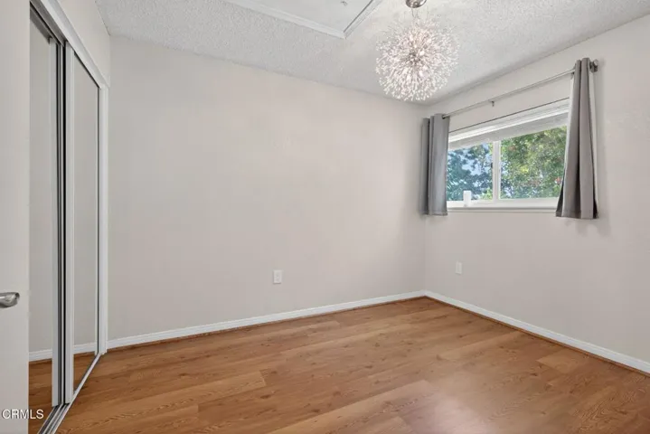 30-web-or-mls-UpmarketMedia-31WDel-029