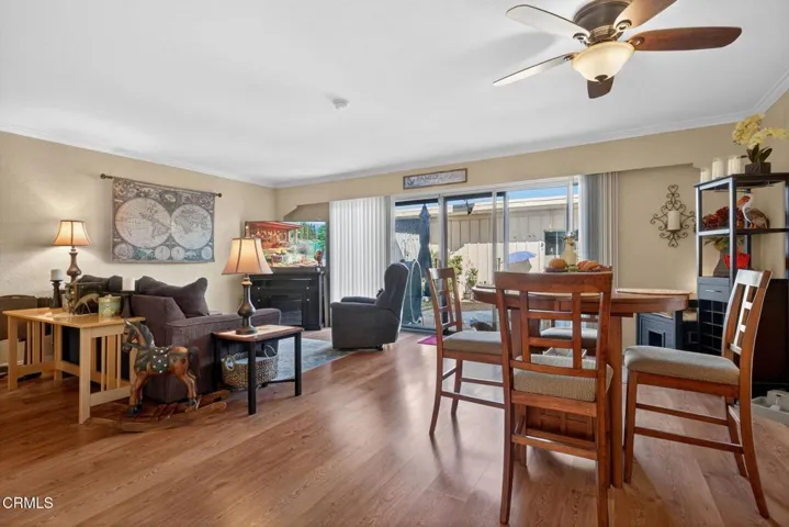 14-web-or-mls-UpmarketMedia-31WDel-138