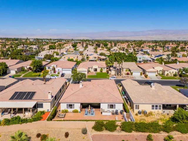 99_78365_VIADIJON_GILLIANJONES-43