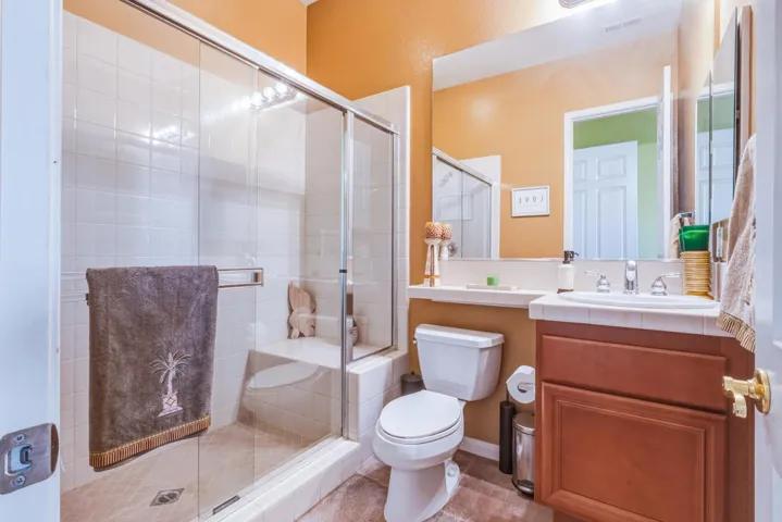 99_78365_VIADIJON_GILLIANJONES-13