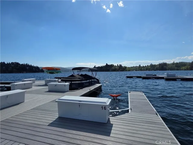 3 Nsm 3 Slip 16, Lake Arrowhead, California 92352