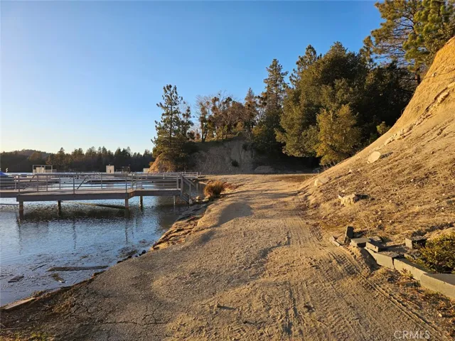 3 Nsm 3 Slip 16, Lake Arrowhead, California 92352