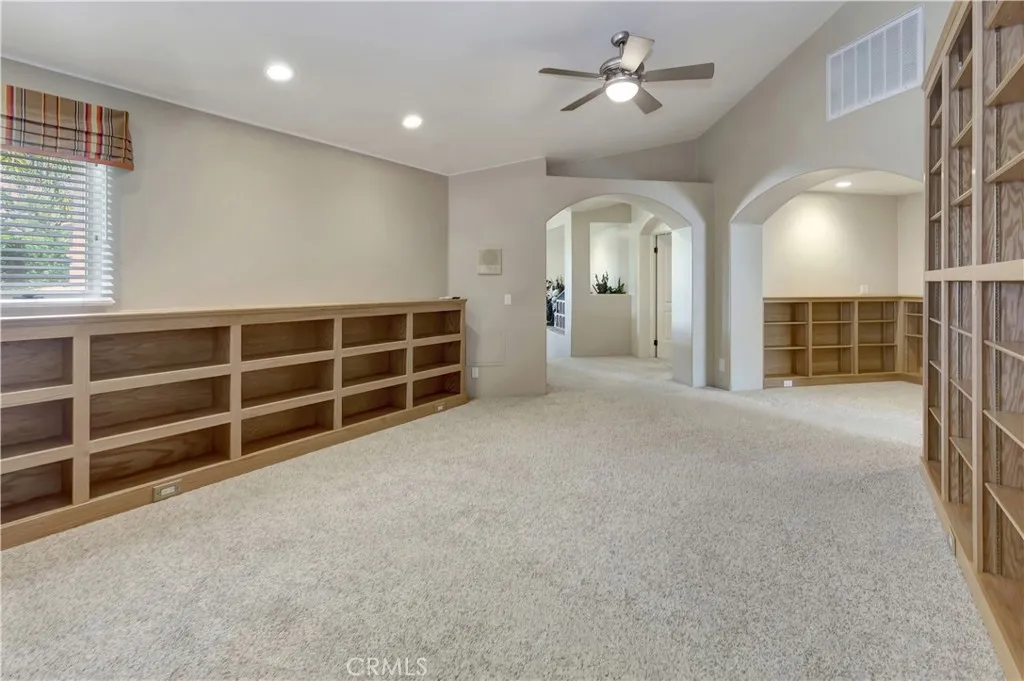 Loft area for study or game room - carpet wrinkles AI-removed