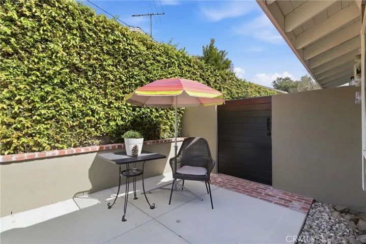 Front patio for 138 Madeline