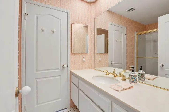 19_12016638_186575_186575-EI-119