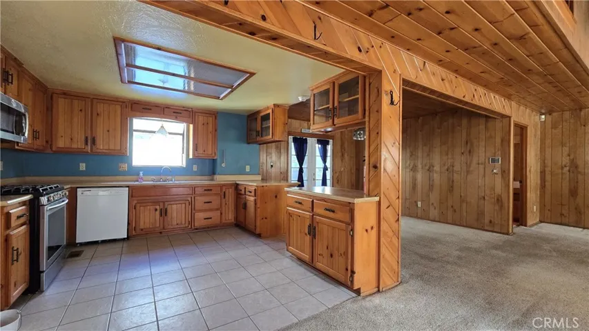 Kitchen on Mid level