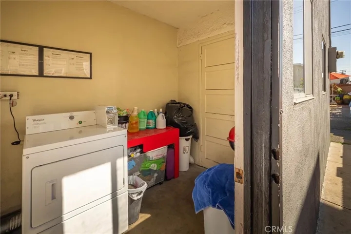 Laundry room with extra storage