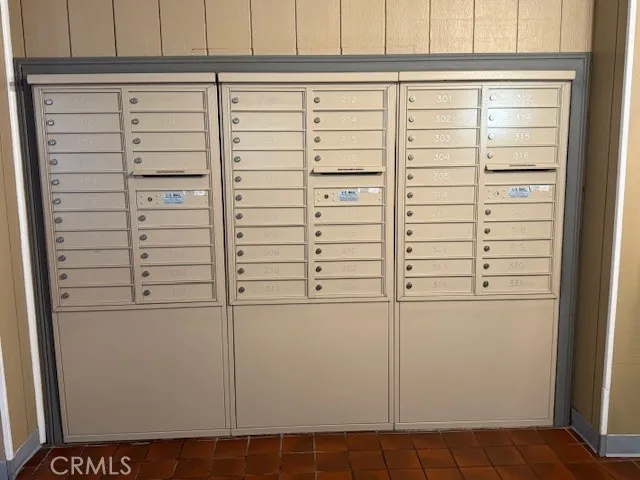 mail box