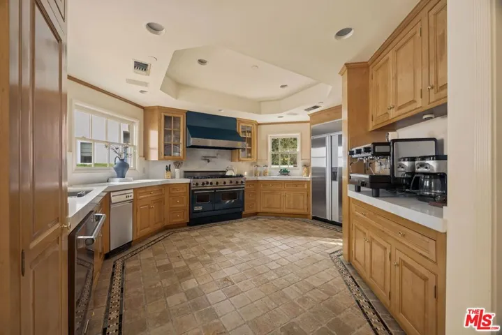3833 Goodland Avenue, Studio City, California 91604