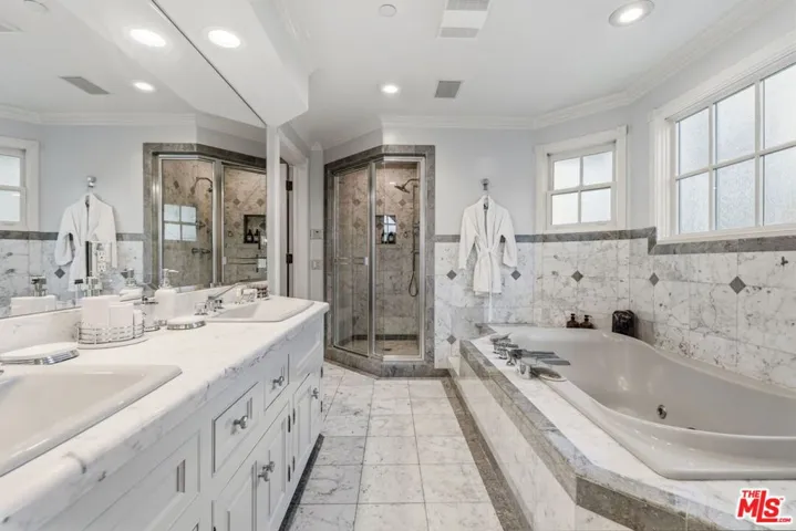 3833 Goodland Avenue, Studio City, California 91604