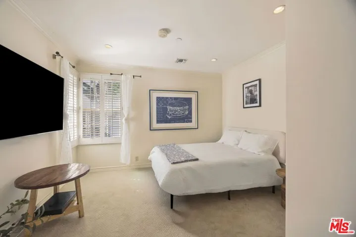 3833 Goodland Avenue, Studio City, California 91604