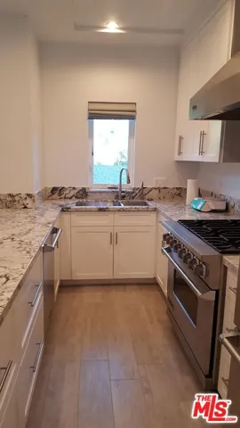 3833 Goodland Avenue, Studio City, California 91604