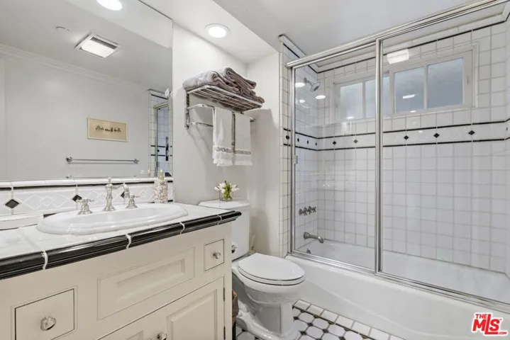 3833 Goodland Avenue, Studio City, California 91604