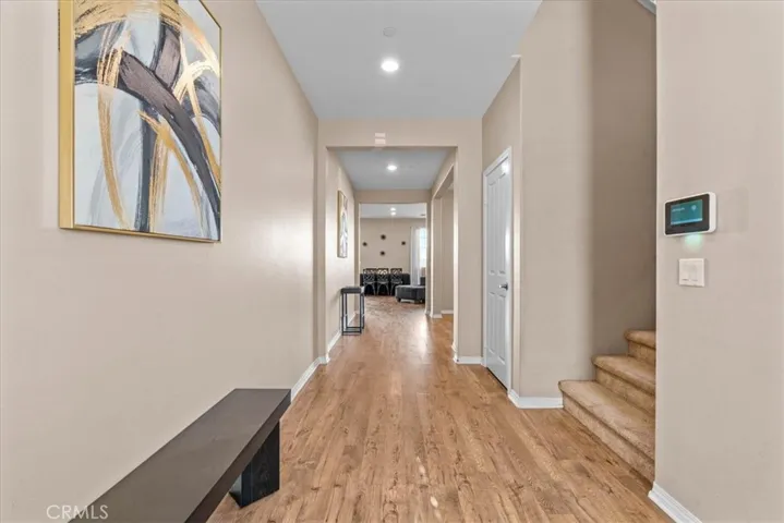 Entry /​​‌​​​​‌​​‌‌​​‌​​​‌‌​​​‌​​‌‌​​‌‌​​‌‌​​​​ Foyer