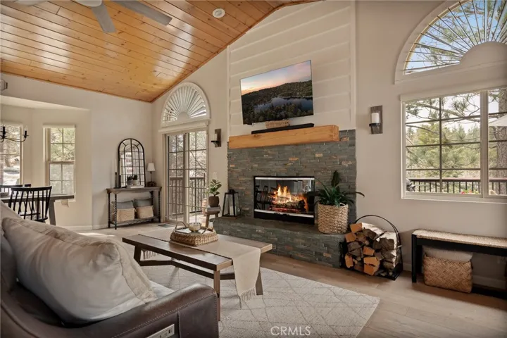 Living Room *** TV screen and active fire is virtually staged