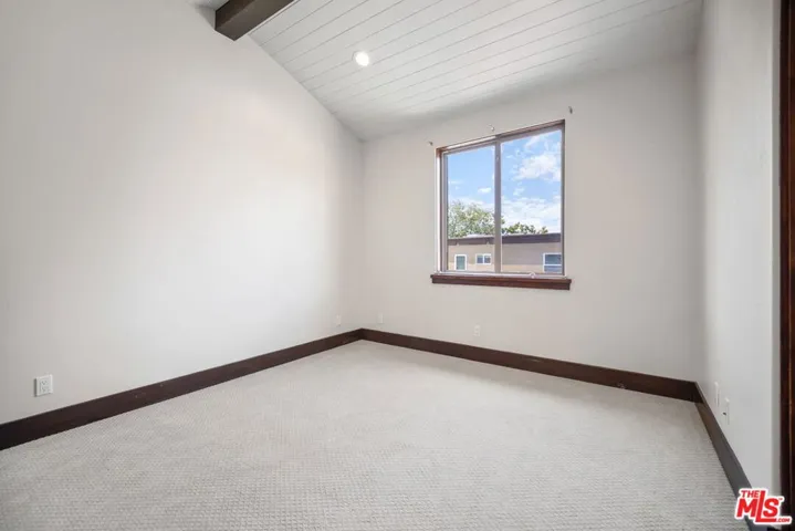 Jack &  Jill Bedroom