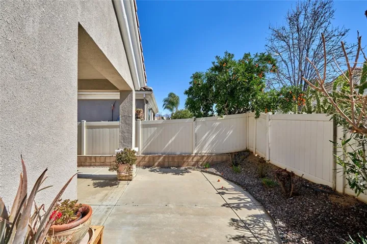 951 Essex, Beaumont, California 92223