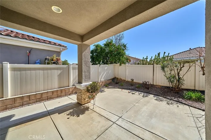 951 Essex, Beaumont, California 92223