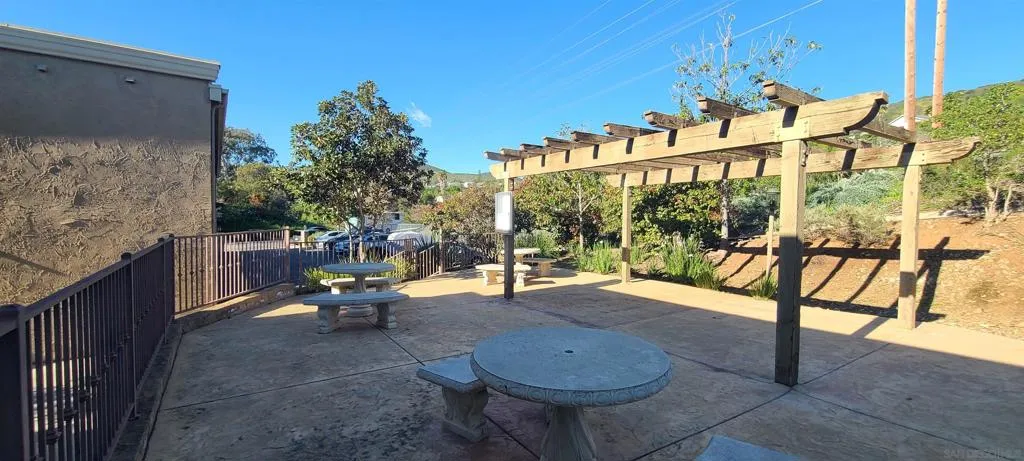 Private Park for Tenants/Owners