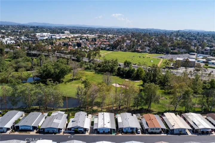 Proximity to Golf Course