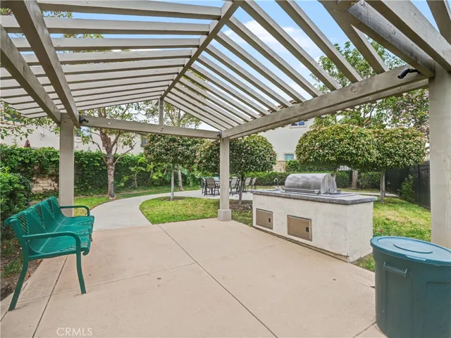 Community Picnic Area