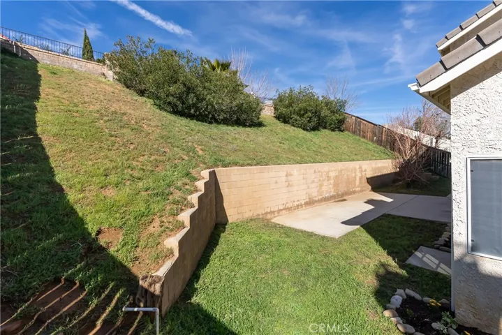 Spacious Yard
