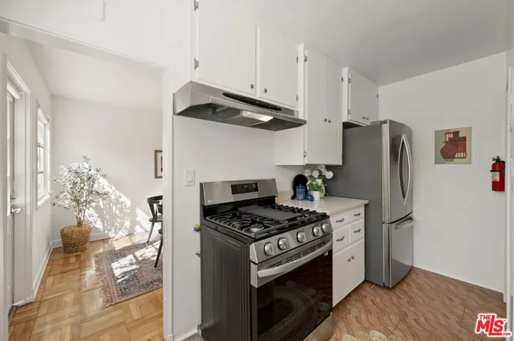5345 Village, Los Angeles, California 90016