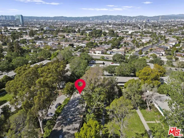 5345 Village, Los Angeles, California 90016