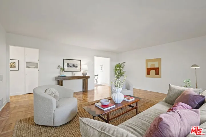 5345 Village, Los Angeles, California 90016