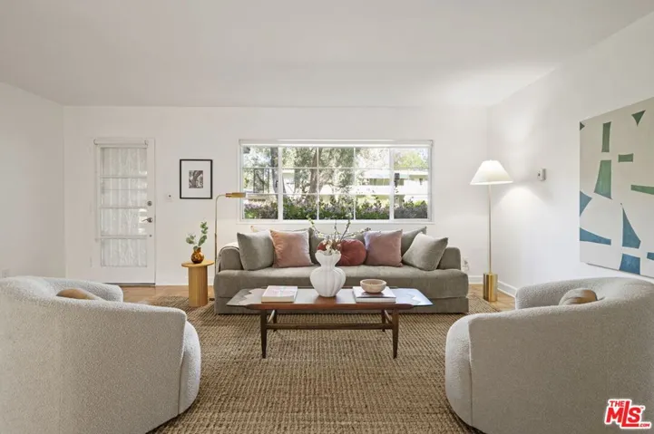5345 Village, Los Angeles, California 90016