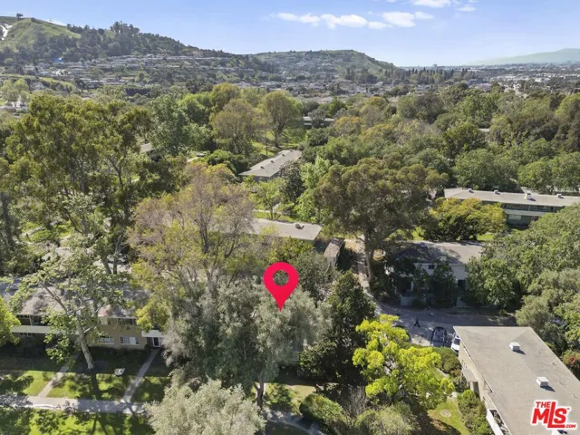 5345 Village, Los Angeles, California 90016