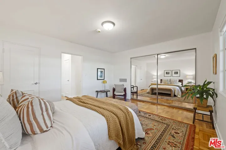 5345 Village, Los Angeles, California 90016
