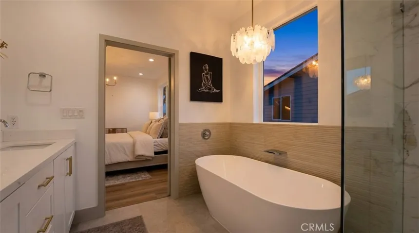 Interior photo of model home with same floor plan. Finishes may vary.