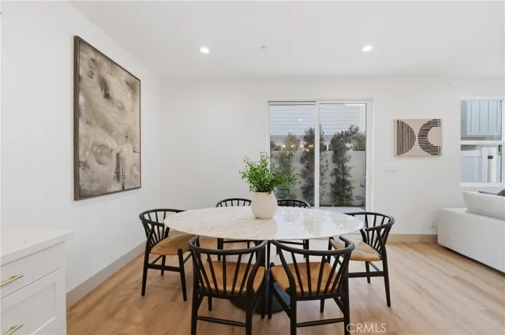 Interior photo of model home with same floor plan. Finishes may vary.