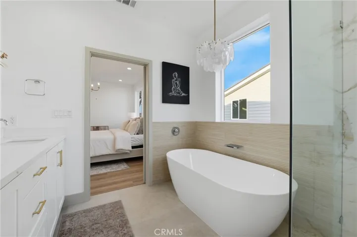 Interior photo of model home with same floor plan. Finishes may vary.
