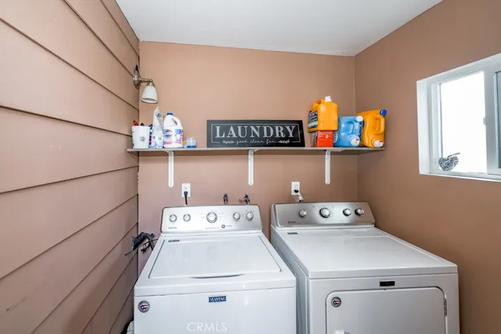 6834 Quinton Lane, Tujunga, California 91042