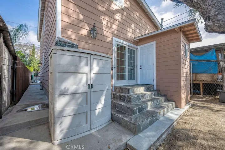 6834 Quinton Lane, Tujunga, California 91042