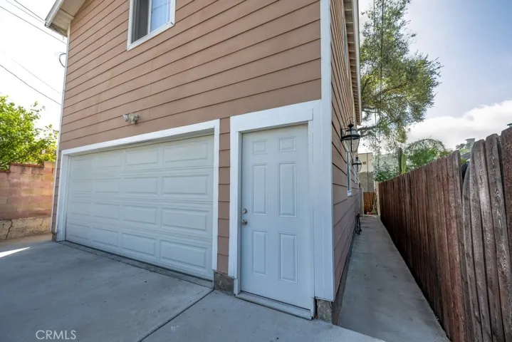6834 Quinton Lane, Tujunga, California 91042