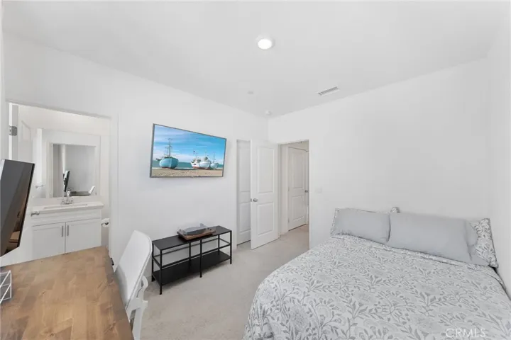 3rd Floor- Bedroom #2 w/ En-Suite Bathroom