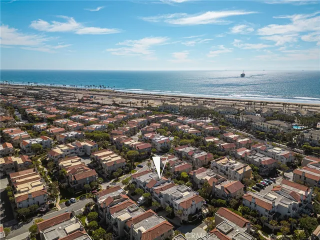 Located a short walk to the ocean